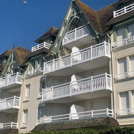 Apartament Superbe 3 Pieces Les Planches Vue Deauville